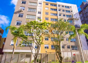 Apartamento à venda com 70m², 2 dormitórios, 1 suíte, 2 vagas no bairro Alto Petrópolis em Porto Alegre