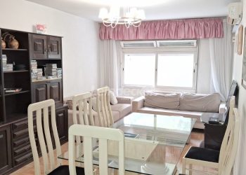 Apartamento à venda com 90m², 3 dormitórios, 1 suíte no bairro Santana em Porto Alegre