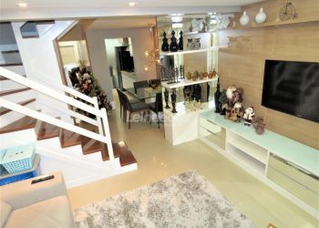 Casa em Condomínio à venda com 77m², 2 dormitórios, 1 vaga no bairro Humaitá em Porto Alegre
