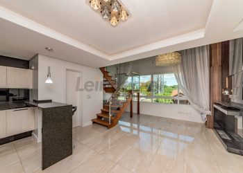Apartamento à venda com 87m², 1 dormitório, 1 suíte, 2 vagas no bairro Passo da Areia em Porto Alegre