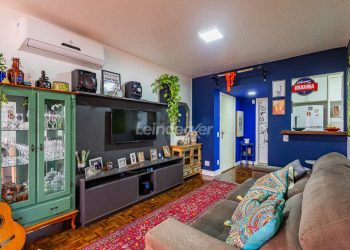 Apartamento à venda com 78m², 2 dormitórios, 2 vagas no bairro Menino Deus em Porto Alegre