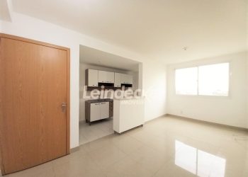 Apartamento à venda com 52m², 2 dormitórios, 1 vaga no bairro Jardim Carvalho em Porto Alegre