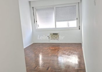 Apartamento à venda com 71m², 2 dormitórios, 1 vaga no bairro Santa Cecília em Porto Alegre