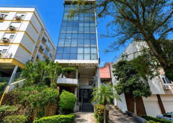 Salas/Conjuntos à venda com 36m² no bairro Auxiliadora em Porto Alegre