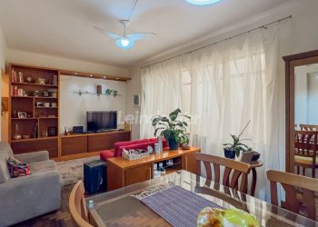 Apartamento à venda com 93m², 3 dormitórios no bairro Rio Branco em Porto Alegre