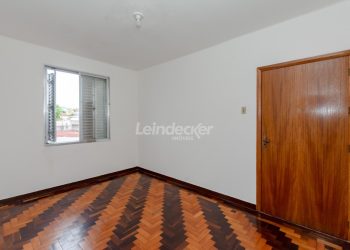 Apartamento à venda com 53m², 2 dormitórios no bairro Partenon em Porto Alegre