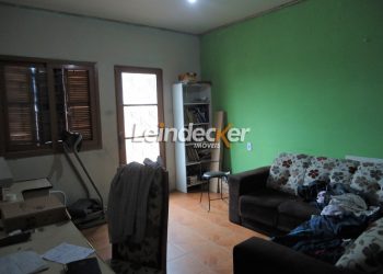 Casa à venda com 97m², 3 dormitórios no bairro Vila São José em Porto Alegre