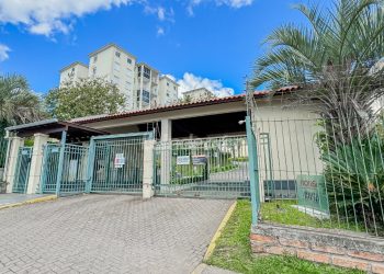Apartamento à venda com 67m², 3 dormitórios, 1 suíte, 1 vaga no bairro Morro Santana em Porto Alegre