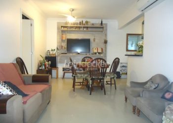 Apartamento à venda com 104m², 2 dormitórios, 1 suíte, 1 vaga no bairro Santana em Porto Alegre