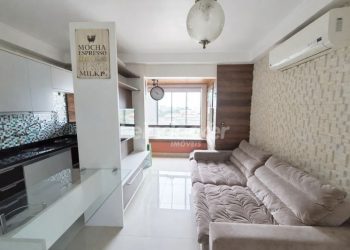 Apartamento à venda com 40m², 1 dormitório, 1 vaga no bairro Cristo Redentor em Porto Alegre