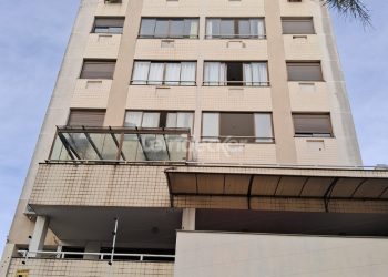 Apartamento à venda com 74m², 2 dormitórios, 1 suíte, 1 vaga no bairro Santana em Porto Alegre