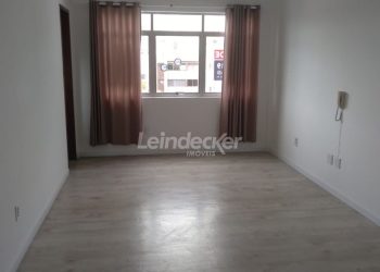 Salas/Conjuntos à venda com 24m² no bairro Passo d'Areia em Porto Alegre