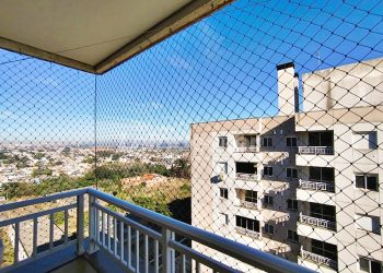 Apartamento à venda com 46m², 2 dormitórios, 1 suíte, 1 vaga no bairro Farrapos em Porto Alegre