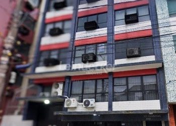 Salas/Conjuntos à venda com 22m² no bairro Passo d'Areia em Porto Alegre
