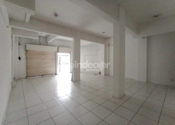 Loja à venda com 88m² no bairro Teresópolis em Porto Alegre