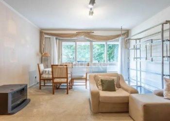 Apartamento à venda com 119m², 3 dormitórios, 1 suíte, 1 vaga no bairro Petrópolis em Porto Alegre