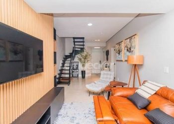 Cobertura à venda com 182m², 2 dormitórios, 1 suíte, 2 vagas no bairro Auxiliadora em Porto Alegre