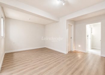 Kitnet à venda com 28m² no bairro Bela Vista em Porto Alegre