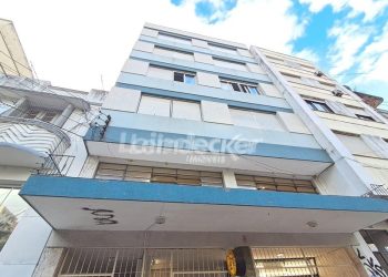 Apartamento à venda com 60m², 2 dormitórios no bairro Centro Histórico em Porto Alegre