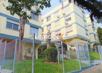 Apartamento à venda com 40m², 1 dormitório no bairro Santo Antônio em Porto Alegre