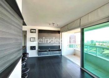 Apartamento à venda com 74m², 2 dormitórios, 1 suíte, 1 vaga no bairro Três Figueiras em Porto Alegre
