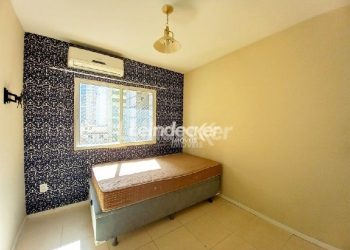 JK à venda com 19m², 1 dormitório no bairro Centro Histórico em Porto Alegre