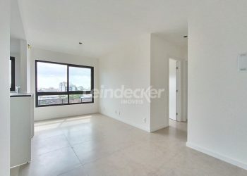 Apartamento à venda com 61m², 2 dormitórios, 1 suíte, 1 vaga no bairro Azenha em Porto Alegre
