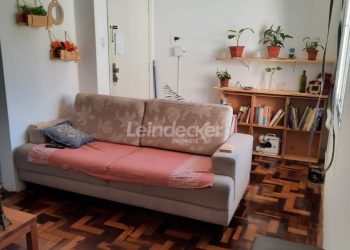 Apartamento à venda com 60m², 3 dormitórios, 1 vaga no bairro Santo Antônio em Porto Alegre