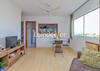 Apartamento à venda com 61m², 2 dormitórios no bairro Partenon em Porto Alegre