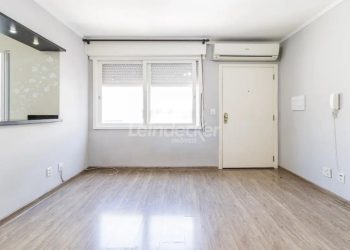 Apartamento à venda com 44m², 1 dormitório no bairro Santana em Porto Alegre